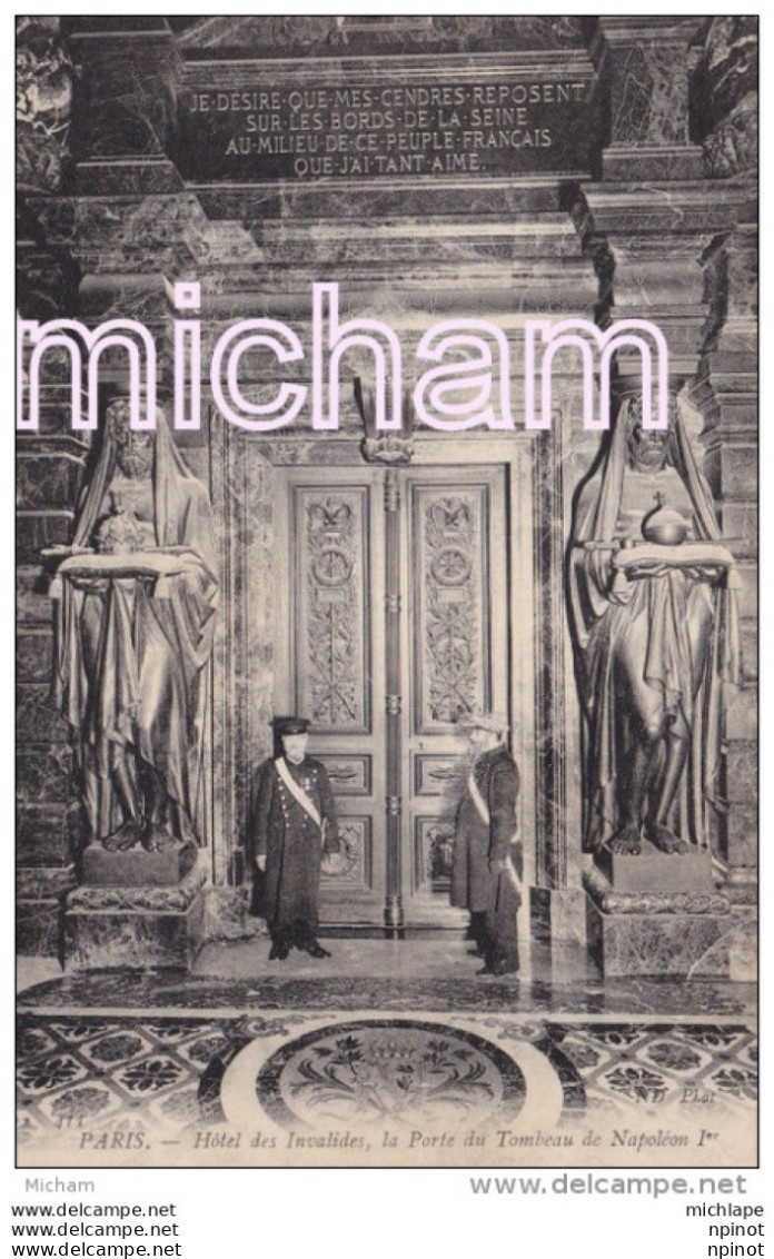 CPA 75 PARIS  7em  HOTEL DES  INVALIDES  PORTE  DU TOMBEAU DE  NAPOLEON   TB ETAT - Arrondissement: 07