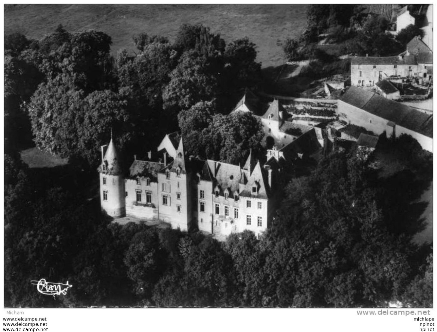 CPM  21   BREMUR ET VAUROIS  PRES DE CHATILLON   LE CHATEAU VUE AERIENNE   PARFAIT ETAT - Sonstige & Ohne Zuordnung