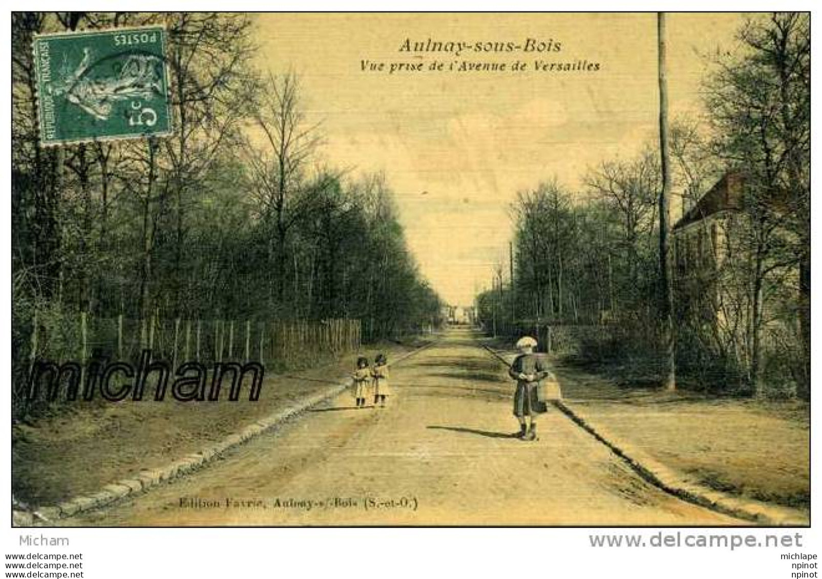 CPA 93 AULNAY SOUS BOIS  VUE PRISE DE L'AVENUE DE VERSAILLES  ANIMATION COULEURS  PARFAIT ETAT - Aulnay Sous Bois