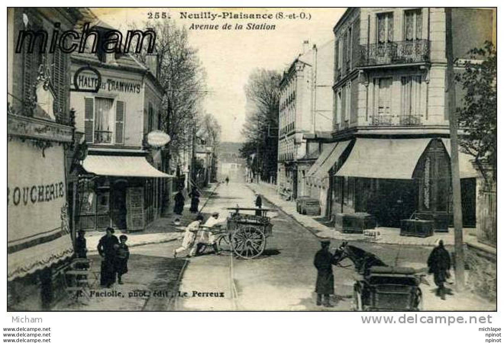 CPA 93  NEUILLY PLAISANCE  AVENUE DE LA  STATION  BELLE  ANIMATION - Neuilly Plaisance