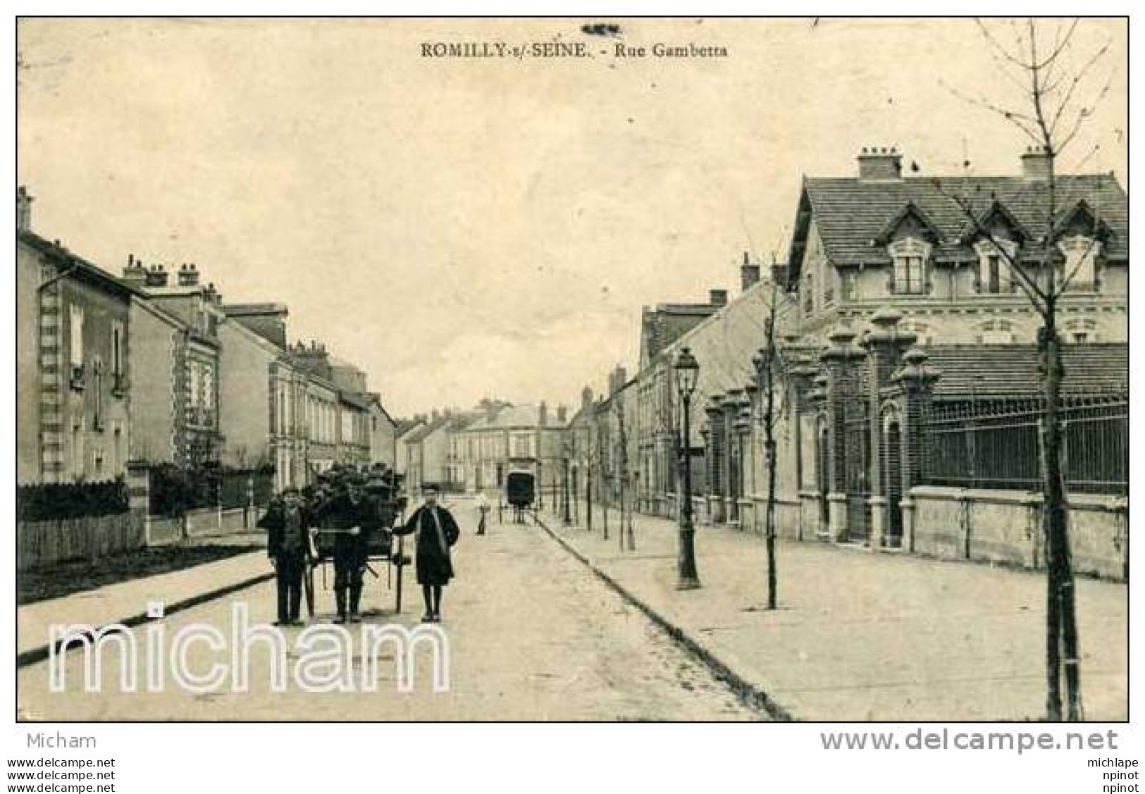 CPA  IO ROMILLY  RUE GAMBETTA   PARFAIT ETAT - Romilly-sur-Seine