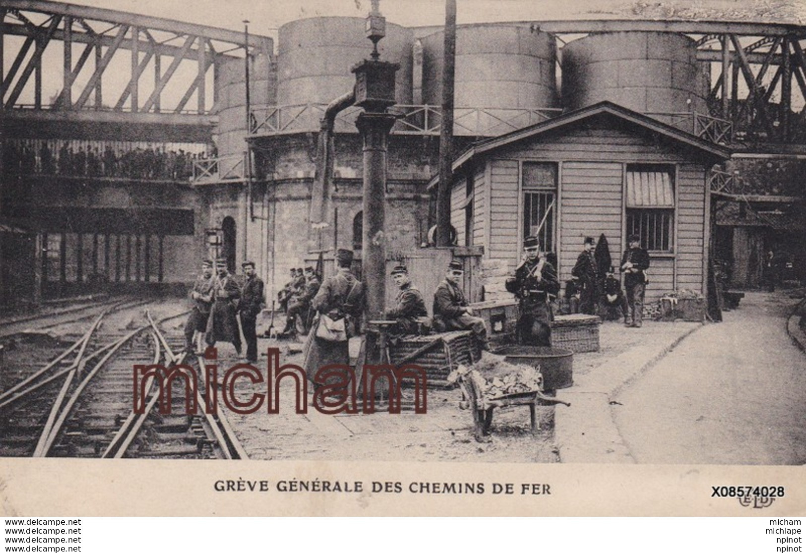 CPA   75 PARIS GREVE GENERALE DES CHEMINS DE FER TB ETAT - Other & Unclassified