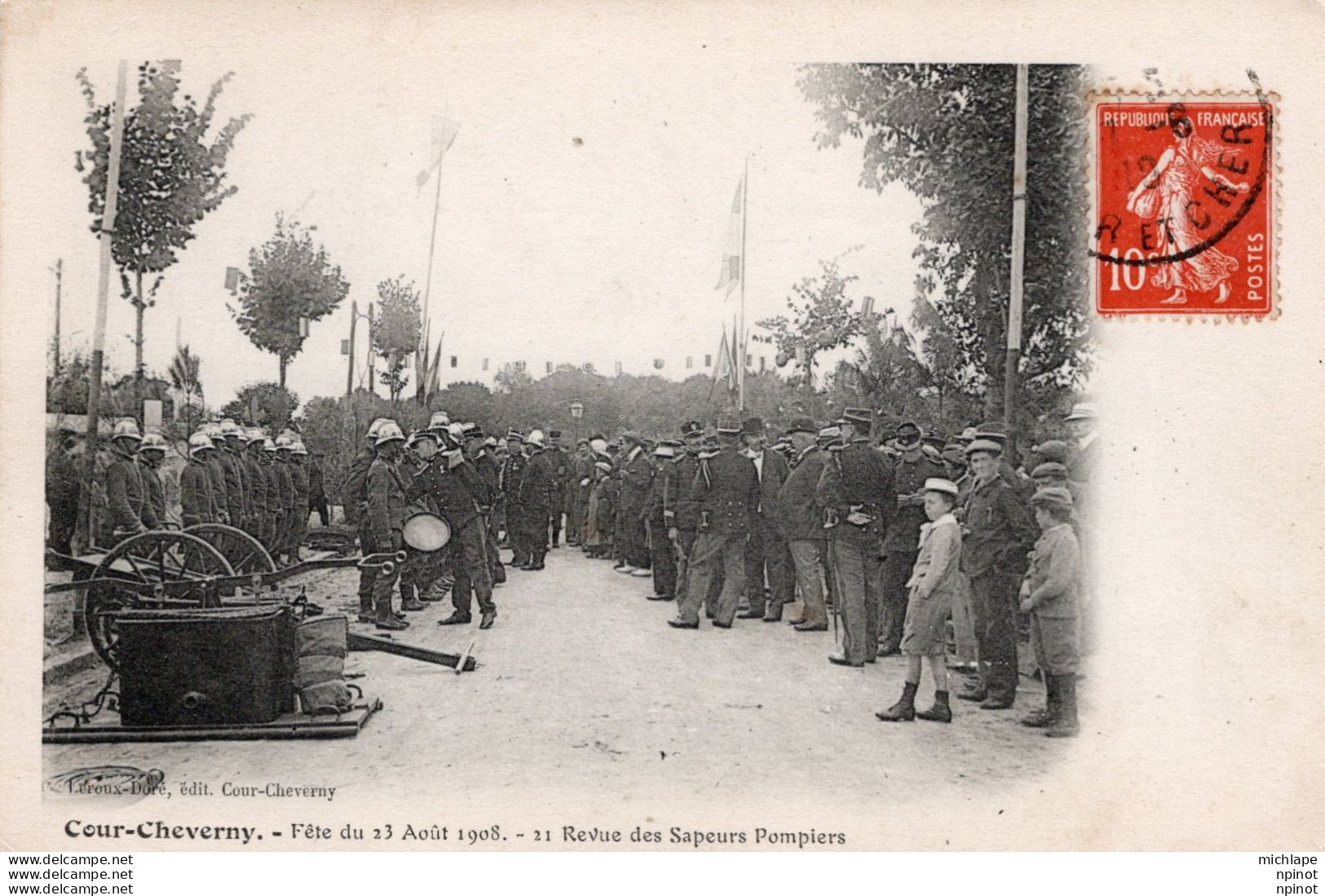 CPA - 41  -  COUR CHEVERNY  - Fête  Du 23 Aout 1908 - Revue Des Sapeurs Pompiers - Sonstige & Ohne Zuordnung