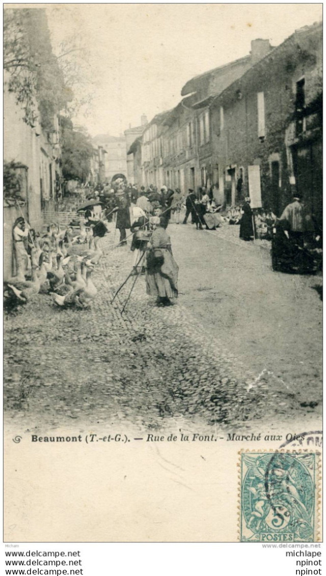 CPA  82 BEAUMONT RUE DE LA FONT  MARCHE AUX OIES  TRES BELLE ANIMATION   PARFAIT ETAT - Beaumont De Lomagne