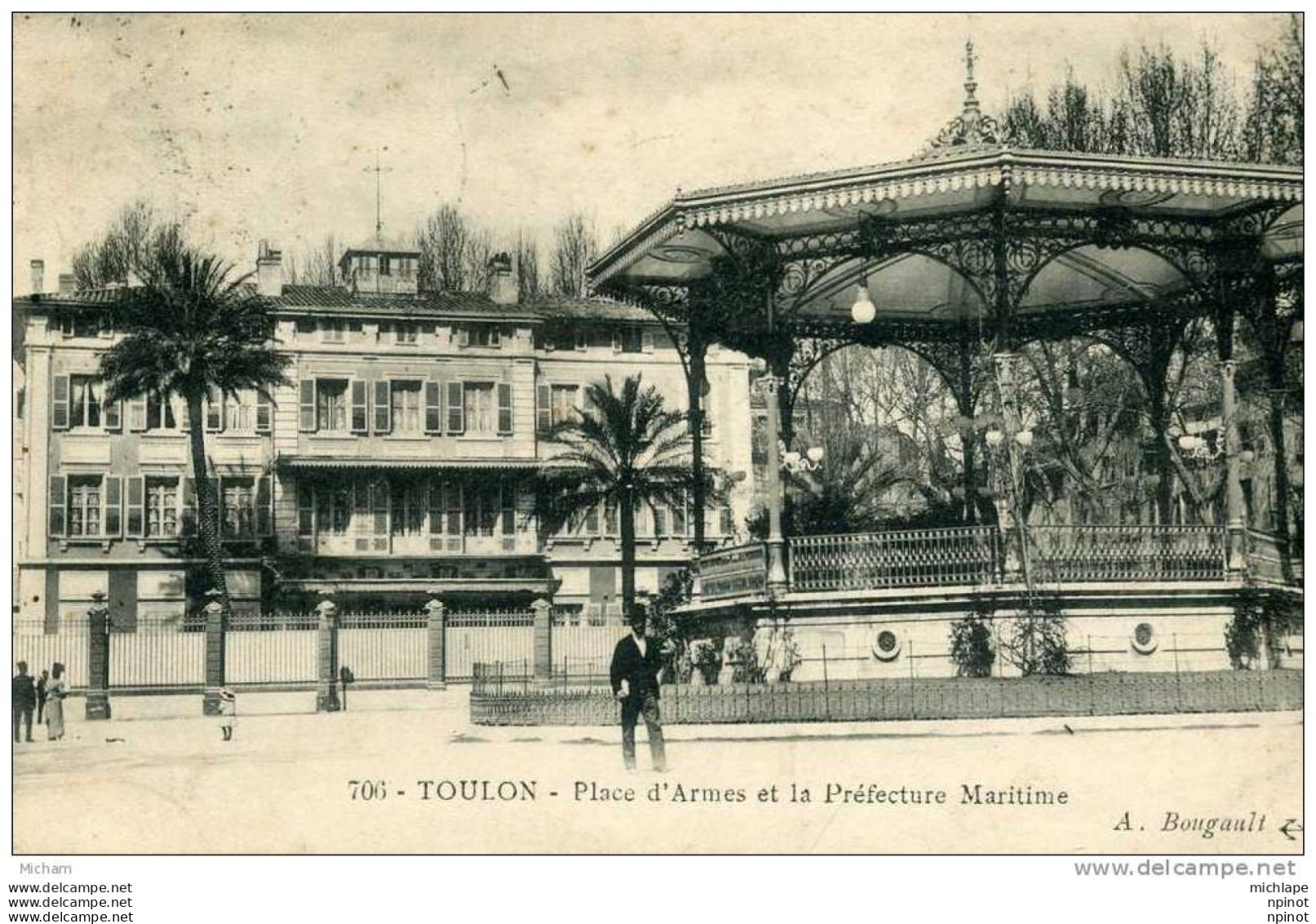 CPA  83    TOULON       PLACE D'ARMES  KIOSQUE    PARFAIT ETAT - Toulon