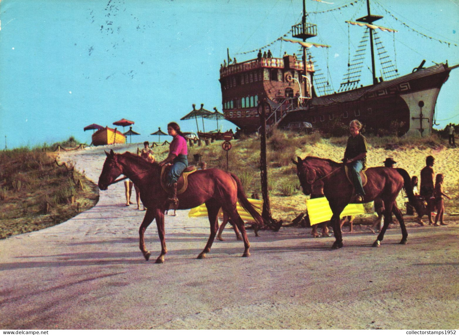 SUNNY BEACH, SHIP, HORSES, UMBRELLA, BULGARIA, POSTCARD - Bulgarie