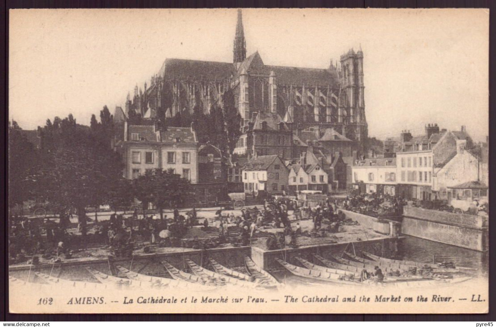 AMIENS LA CATHEDRALE ET LE MARCHE SUR L EAU 80 - Amiens