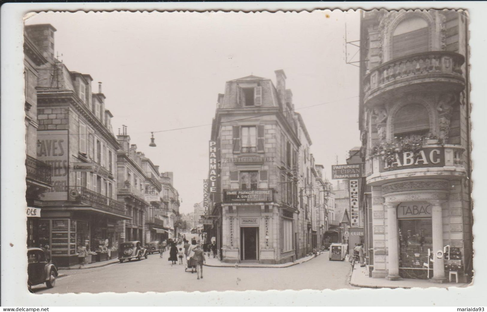 BRIVE LA GAILLARDE - CORREZE - RUES DE L'HOTEL DE VILLE ET DE LA REPUBLIQUE - Brive La Gaillarde