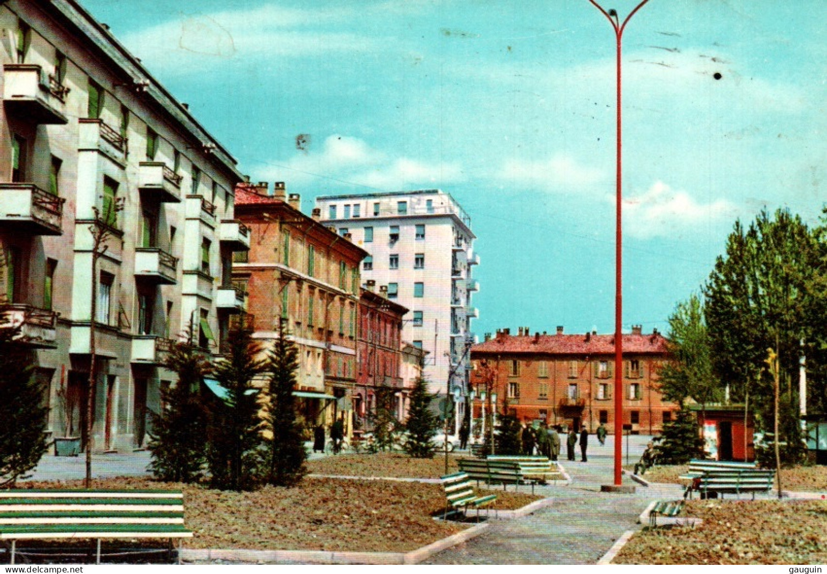 CPSM - VOGHERA - Piazza S.Bovo (immeubles) - Edition G.M - Sonstige & Ohne Zuordnung