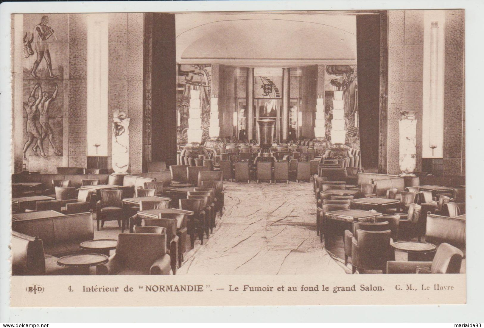 THEME TRANSPORTS - BATEAU - INTERIEUR DU PAQUEBOT NORMANDIE - LE FUMOIR ET AU FOND LE GRAND SALON - Steamers