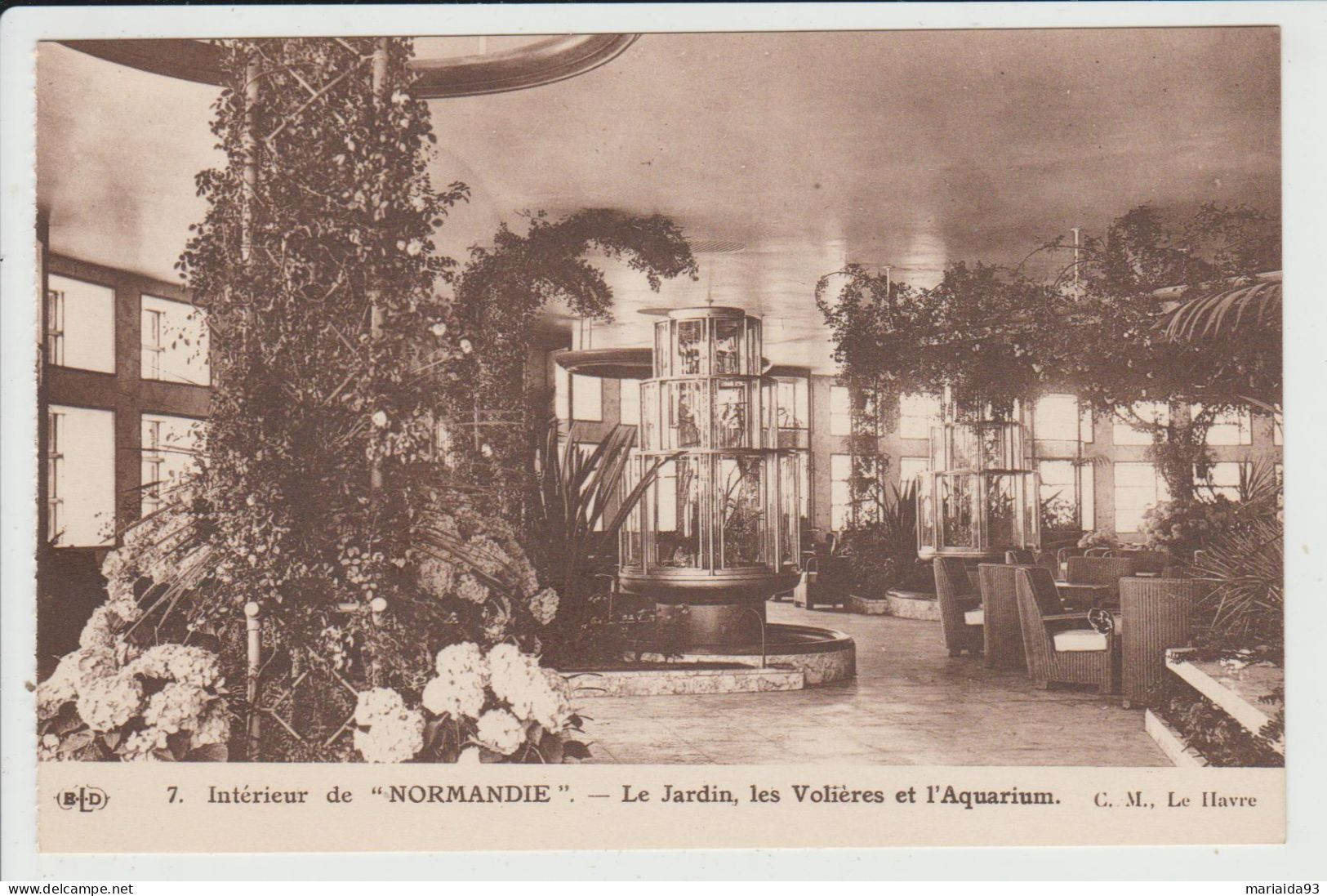 THEME TRANSPORTS - BATEAU - INTERIEUR DU PAQUEBOT NORMANDIE - LE JARDIN, LES VOLIERES ET L'AQUARIUM - Steamers