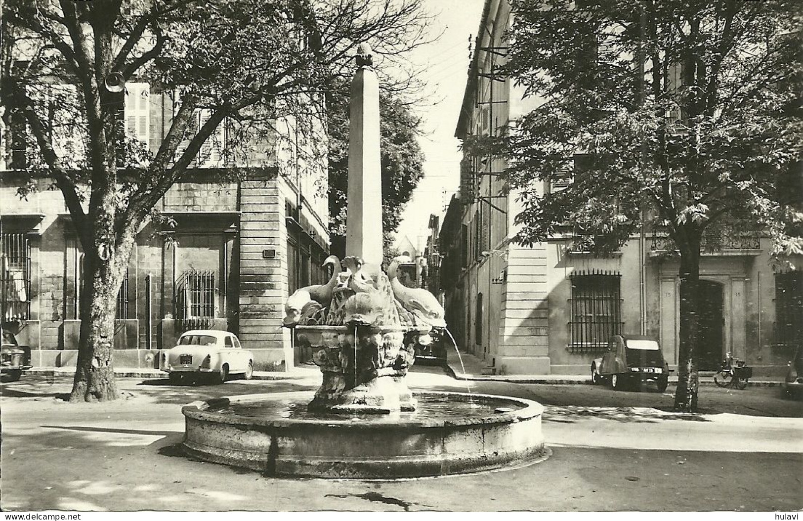 13  AIX EN PROVENCE - FONTAINE DES QUATRE DAUPHINS (ref 7380) - Aix En Provence