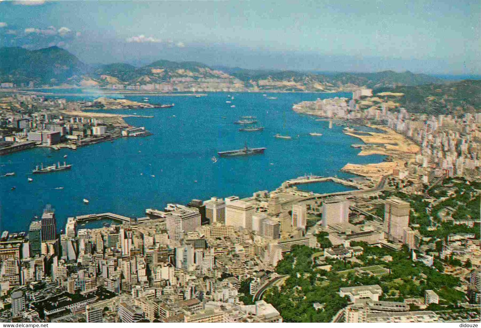 Hong Kong - Central And Easfern Districts From The Peak - CPM - Carte Neuve - Voir Scans Recto-Verso - China (Hongkong)