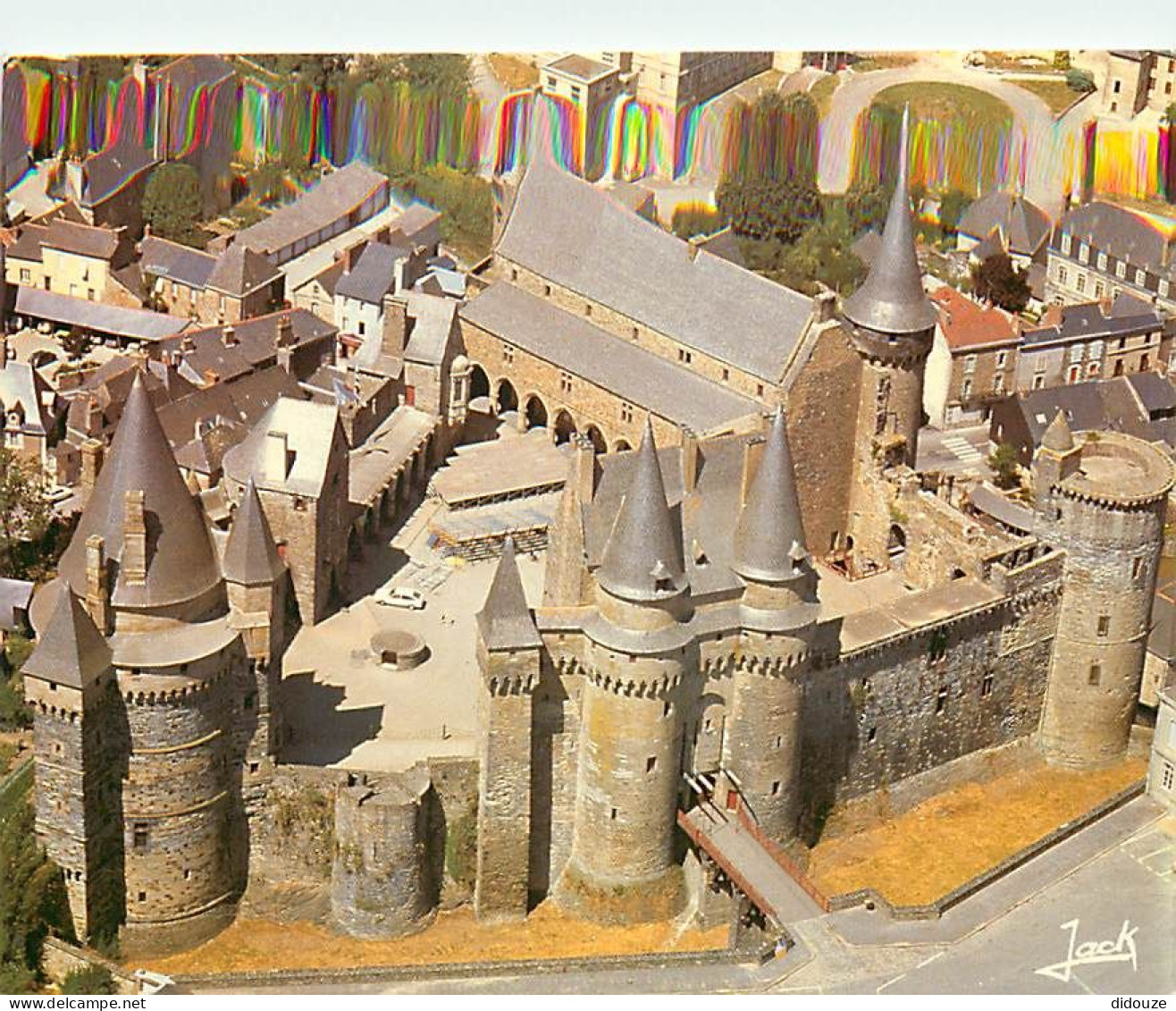 35 - Vitré - Le Château Féodal - CPM - Carte Neuve - Voir Scans Recto-Verso - Vitre