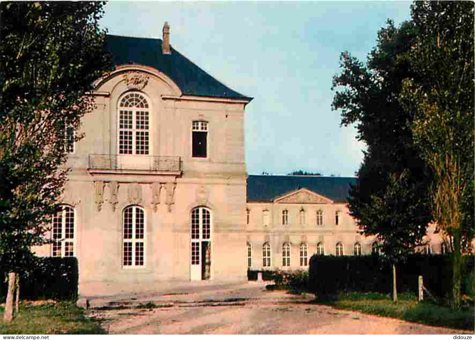 27 - Le Bec Hellouin - Abbaye Notre-Dame Du Bec-Hellouin - Le Fronton Ouest - Carte Neuve - CPM - Voir Scans Recto-Verso - Autres & Non Classés