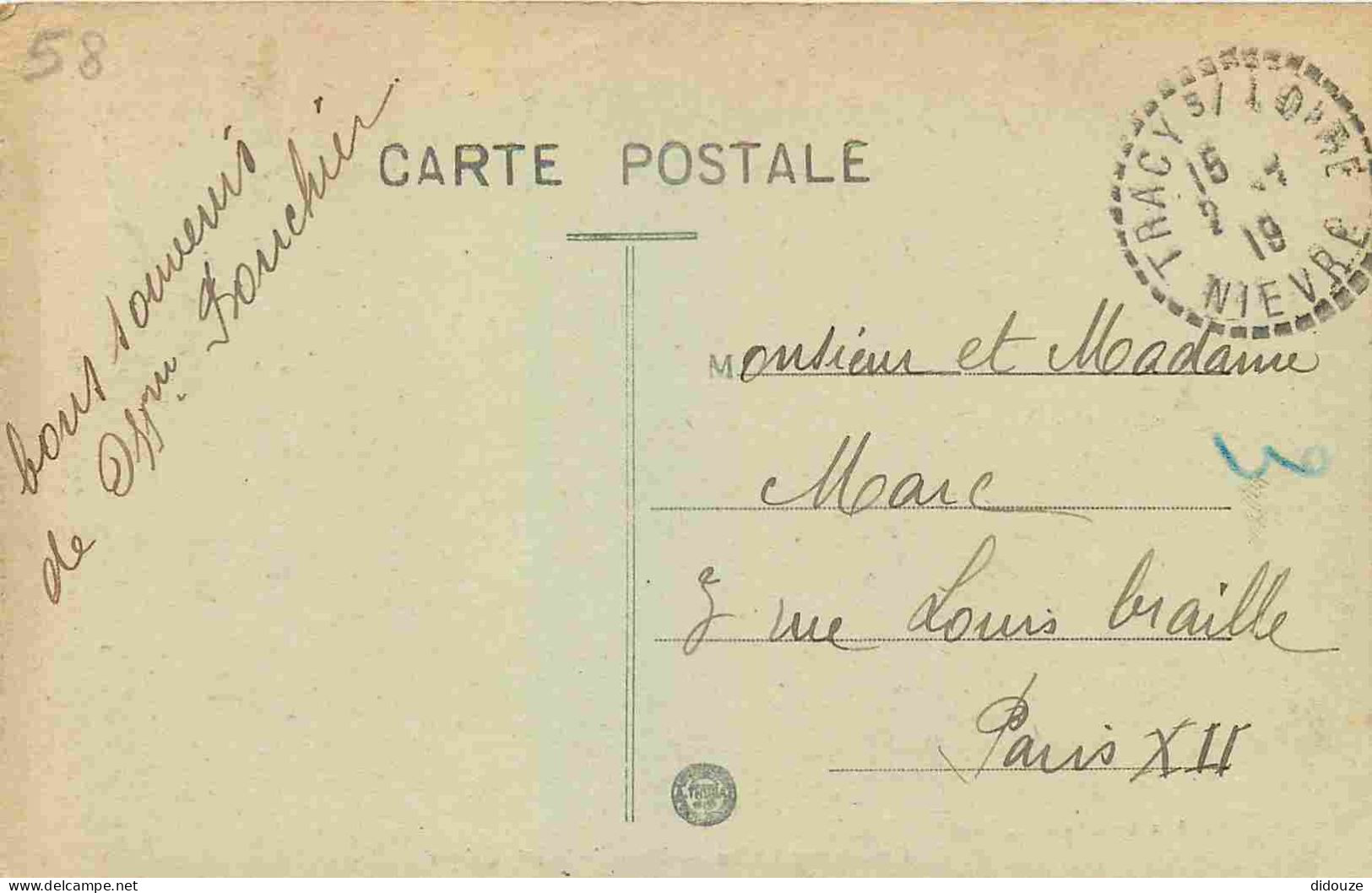 58 - Cosne Cours Sur Loire - Place De La République - Animée - CPA - Oblitération De 1919 - Voir Scans Recto-Verso - Cosne Cours Sur Loire