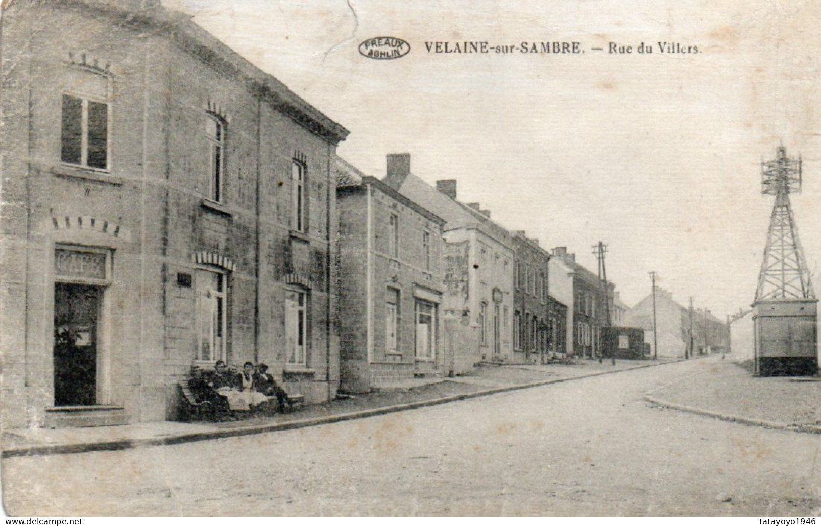 Velaine-sur-Sambre  Rue De Villers Animée Café Voyagé En 1925 - Sambreville