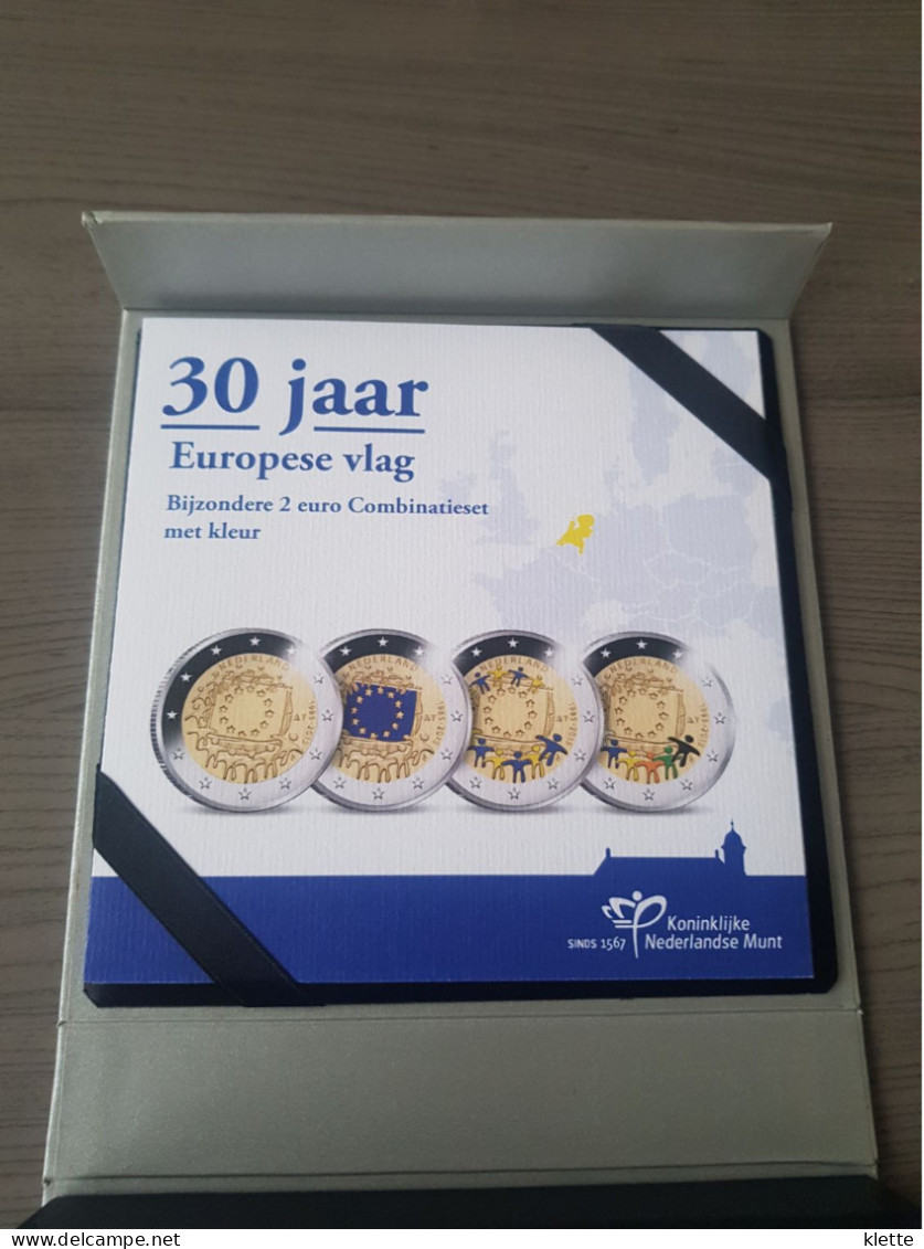 Nederland Combiset 2015 "30 Jaar Europese Vlag" - 4 X 2€ Proof + 2 Zilveren Plaatjes - !! Zelden Aangeboden !! - Netherlands