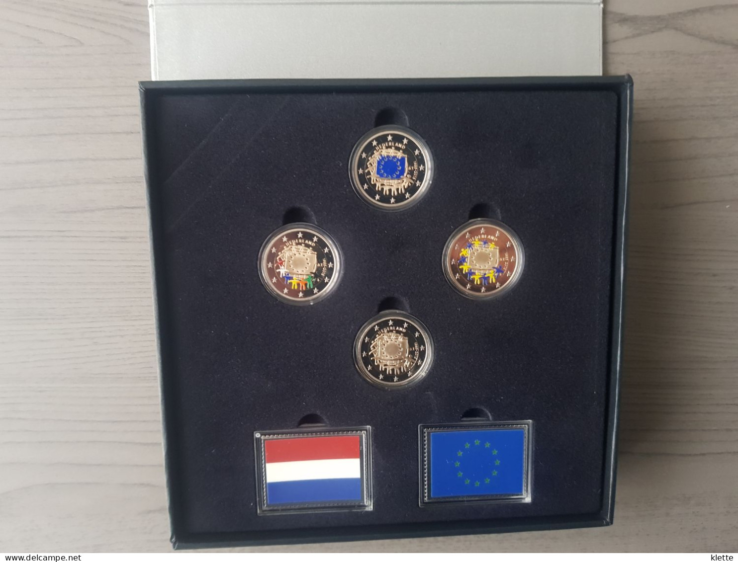 Nederland Combiset 2015 "30 jaar Europese Vlag" - 4 x 2€ proof + 2 zilveren plaatjes - !! Zelden aangeboden !!