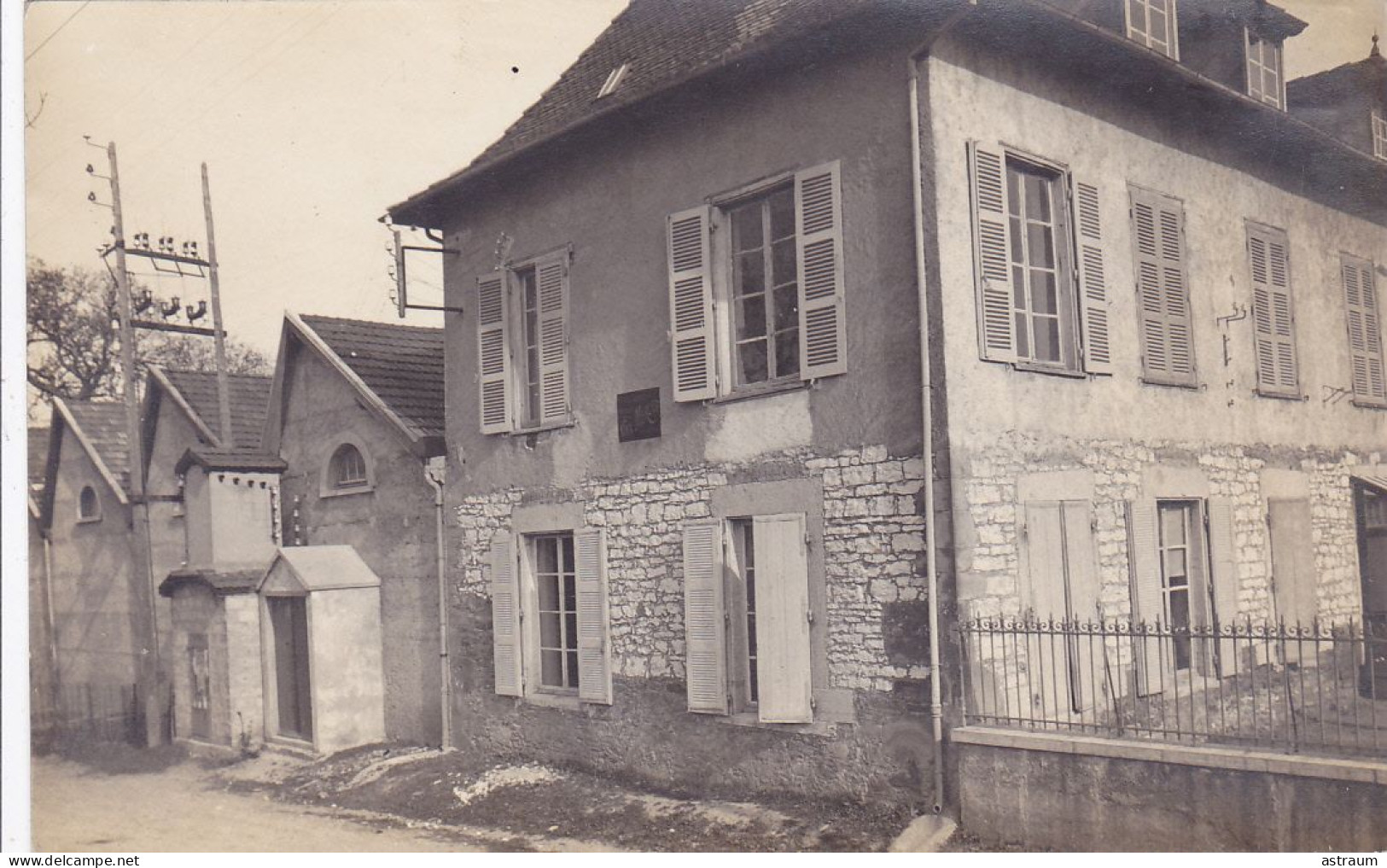 Cpa ( Carte Photo )-38 - La Batie Montgascon -peu Courante- Usine De Tissage - Au Dessus De L'eglise - Photo Jourdan - Other & Unclassified