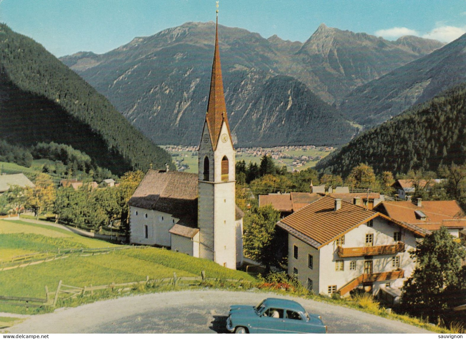 FINKENBERG. Im Zillertal. Straßenkehre Mit Blauen Oldtimer, Um 1960 - Zillertal