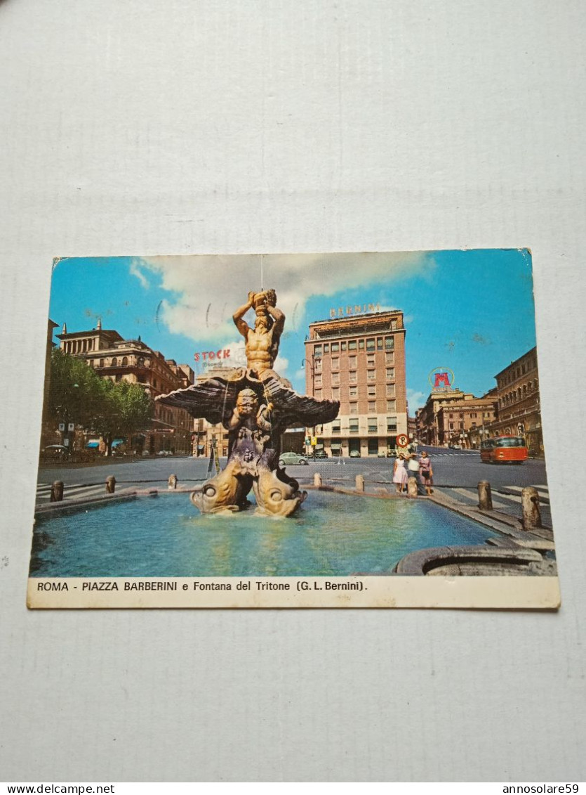 CARTOLINE: ROMA - PIAZZA BARBERINI E FONTANA DEL TRITONE (G.L. BERNINI) MOVIMENTATA - VIAGGIATA - F/G - COLORI - LEGGI - Lugares Y Plazas