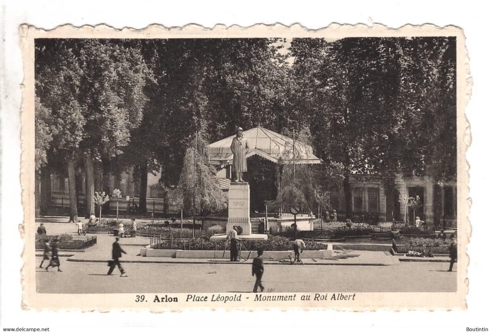 Arlon Place Léopold Monument Roi Albert Ier - Arlon