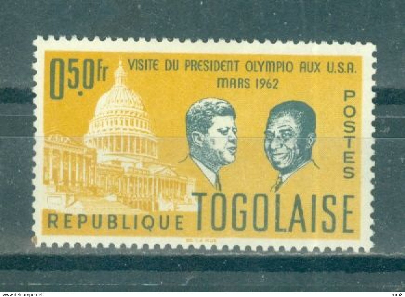 REPUBLIQUE DU TOGO - N°365* MH Trace De Charnière SCAN DU VERSO - Voyage Aux Etats-Unis Du Président Sylvanus Olympio. - Togo (1960-...)