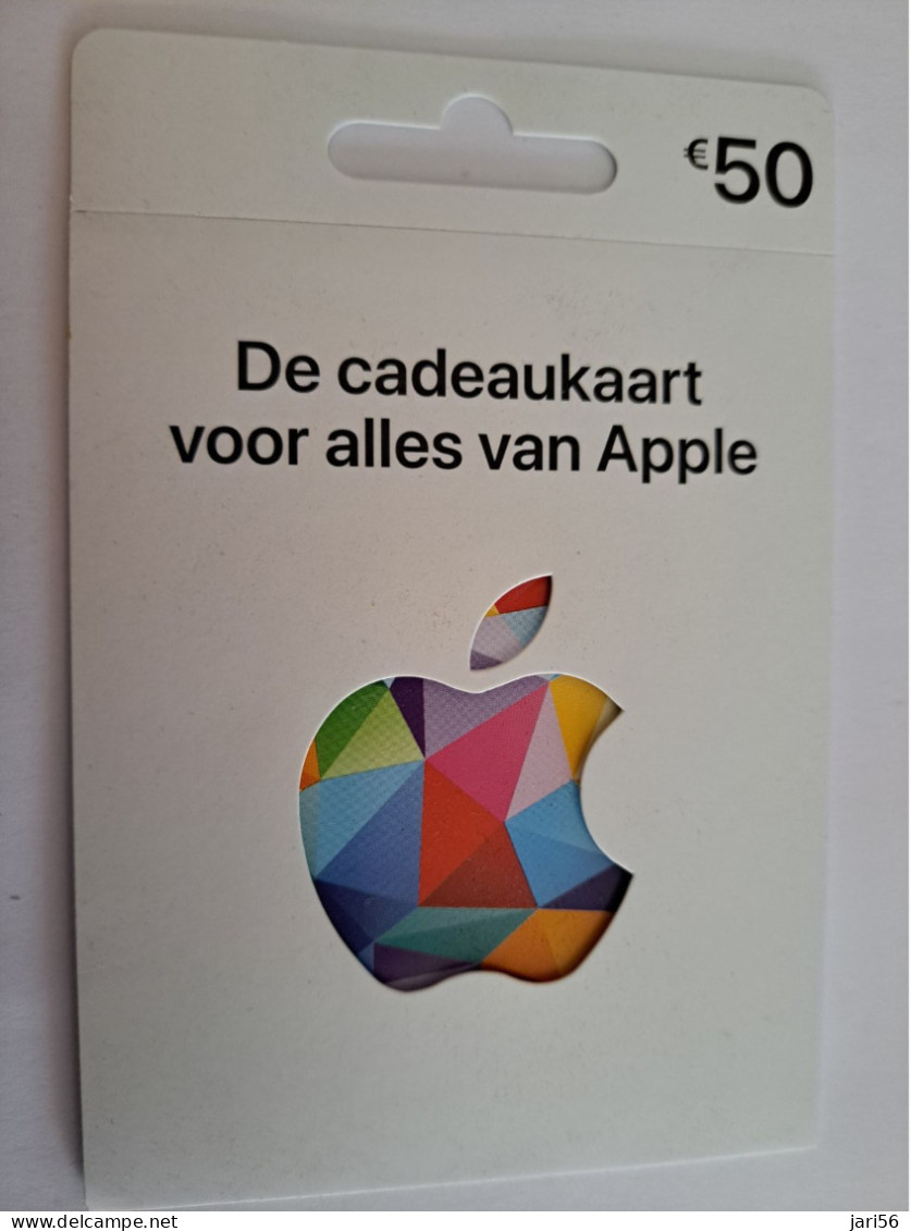 CADEAU   GIFT CARD  /  APPLE  / CARD ON BLISTER  /  DIFFERENT €  50, /  CARD   / NOT LOADED MINT CARD ** 16674 ** - Cartes Cadeaux