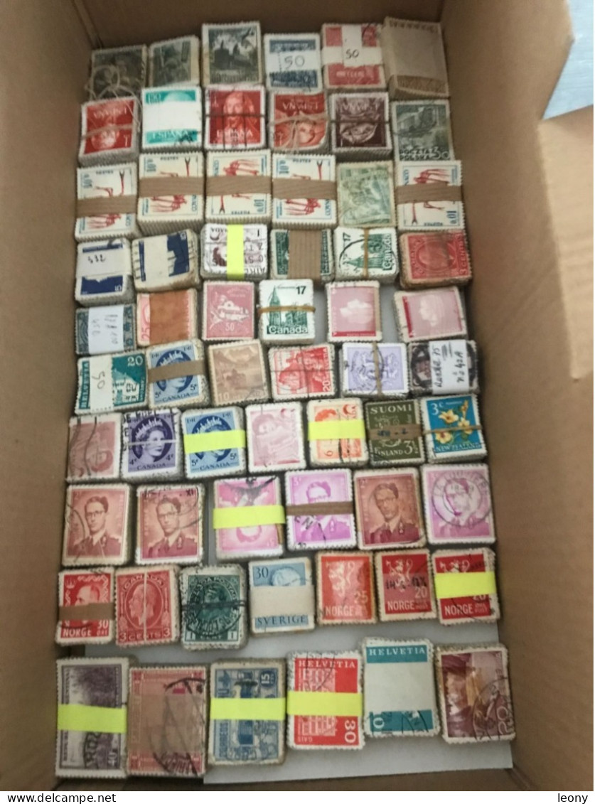 ENVIRON  500   BOTTES  De  50 Ou  100   TIMBRES Chacune  De   DIVERS PAYS - PETITS & GRAND FORMATS - OBLITERES - Lots & Kiloware (mixtures) - Min. 1000 Stamps