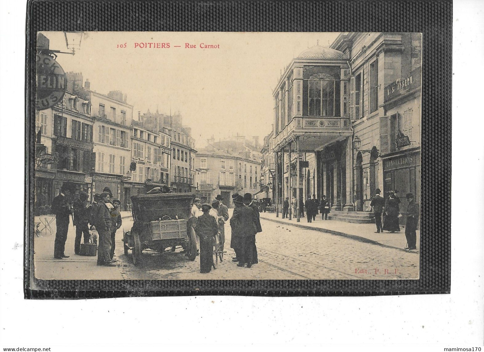 86-POITIERS- Beau Plan Animé VEHICULE Ançien Rue CARNOT - Poitiers