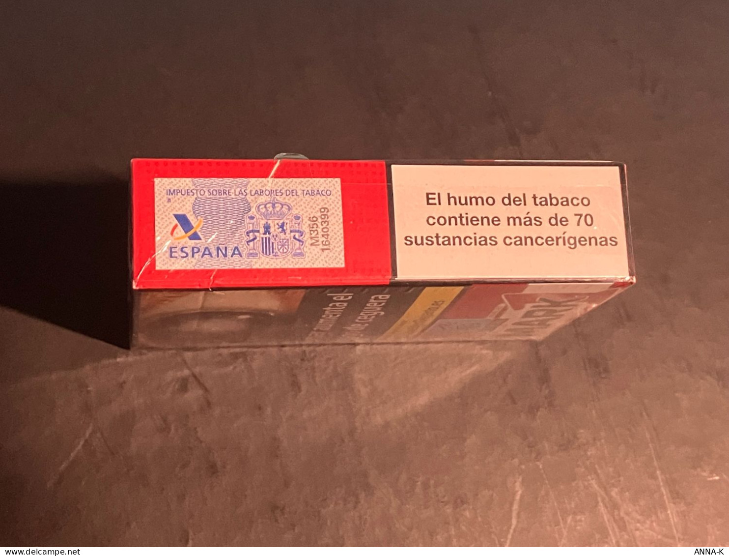 Timbre Fiscal "Impuesto Sobre Las Labores Del Tabaco" (Espagne 2024) Sur Paquet De 20 Cigarettes MARK Jamais Ouvert - Revenue Stamps