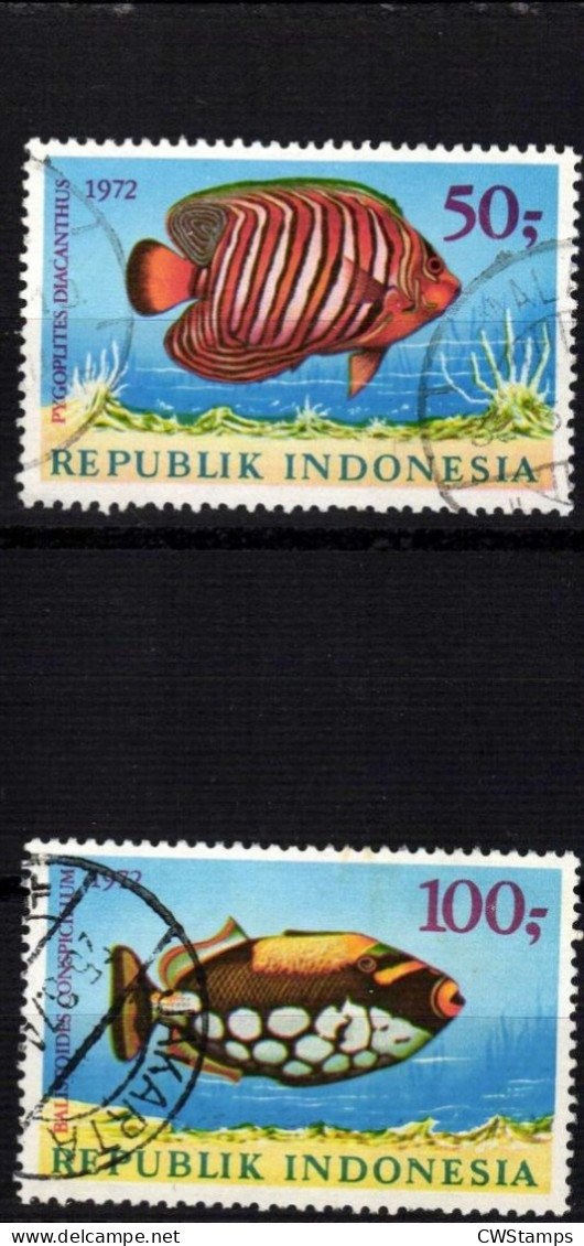 .. Indonesie 1972  Zonnebloem 731/32  No Top Quality !! - Indonésie