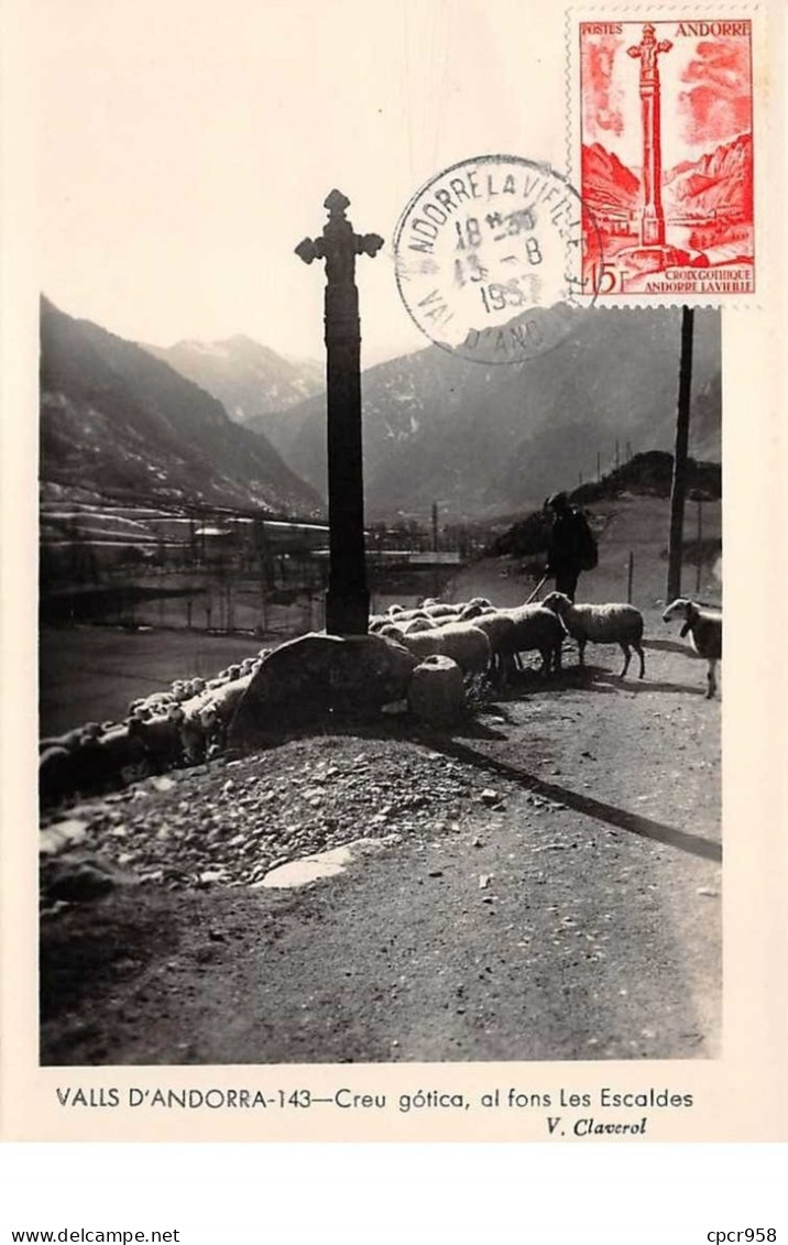 Andorre.n°57845.valls D'andorra.creu Gotica.al Fons Les Escaldes.carte Maximum - Andorra