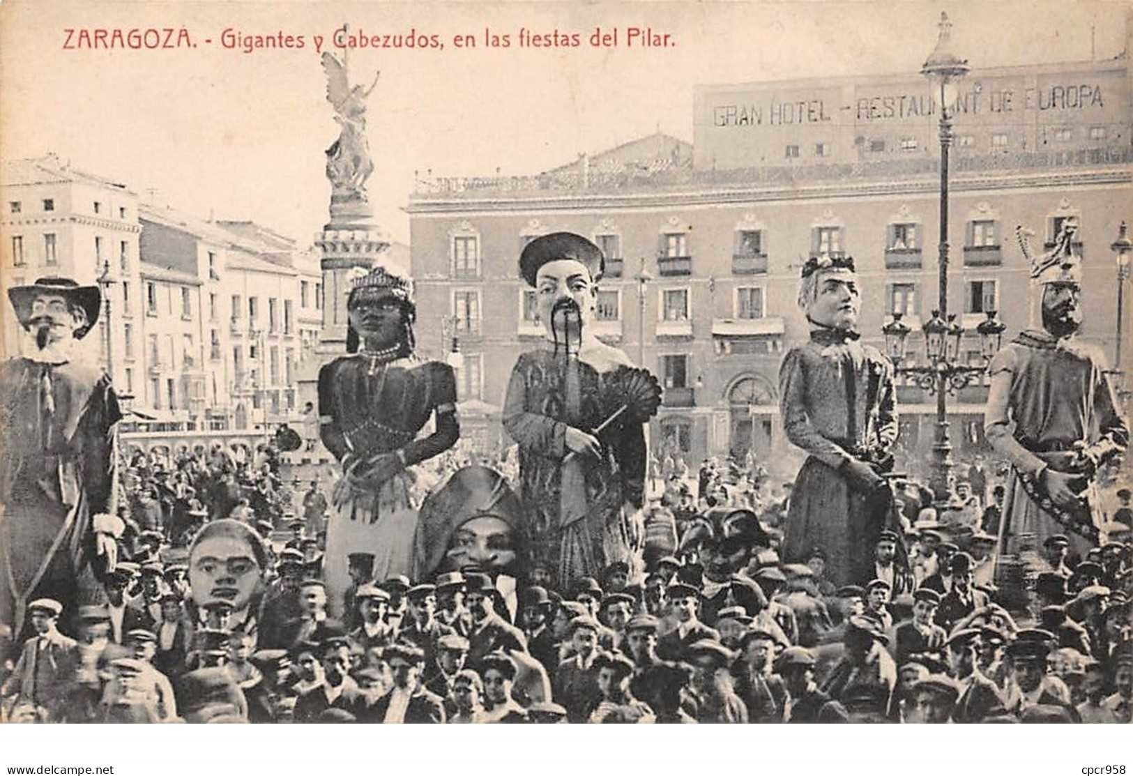 Espagne - N°60849 - ZARAGOZA - Gigantes Y Cabezudos En Las Fiestas Del Pilar - Zaragoza