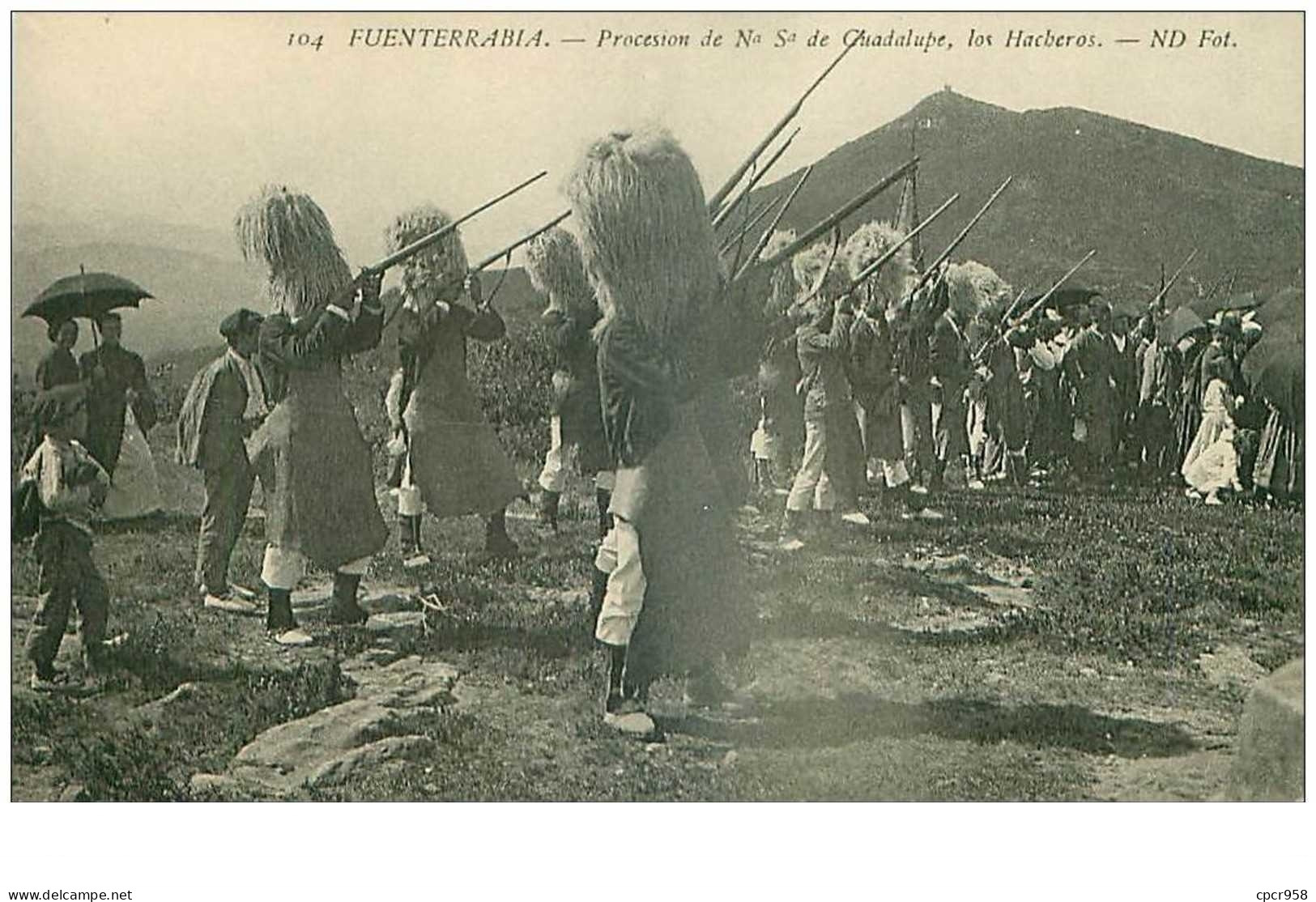 Espagne.n°33262.fuenterrabia.procesion De N S De Guadalupe Los Hacheros - Other & Unclassified