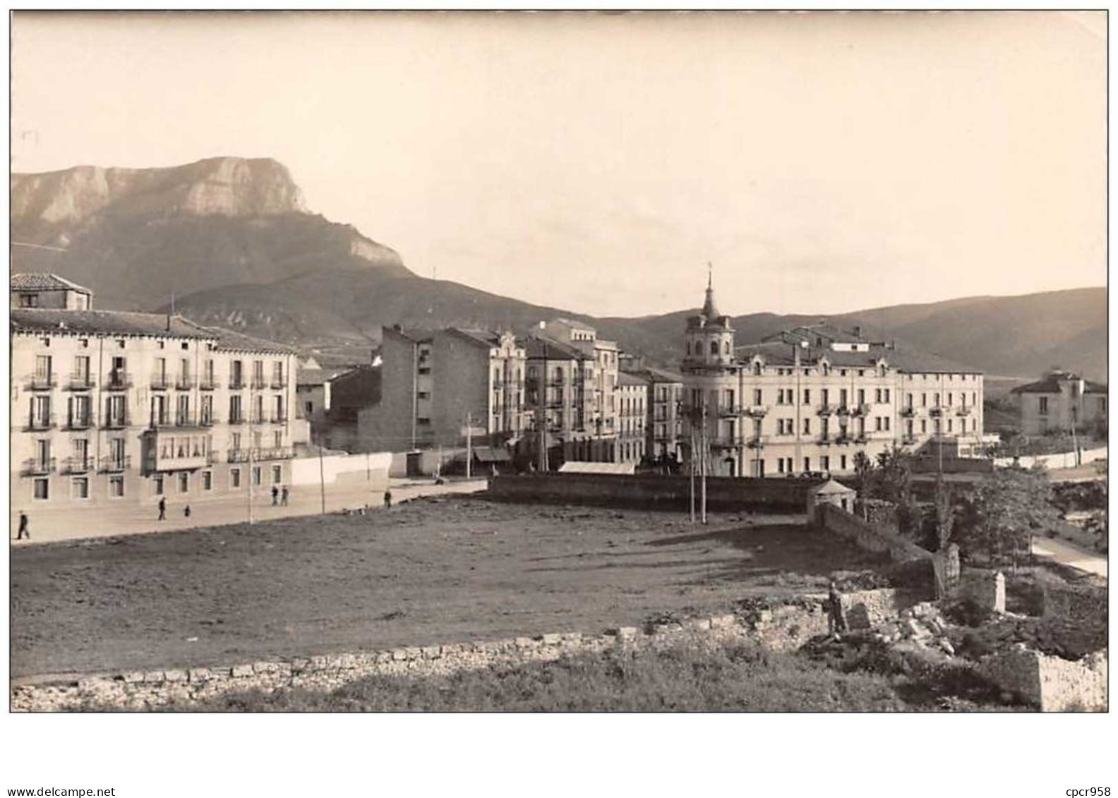 Espagne . N°50612 . Jaca . Vista Parcial - Huesca