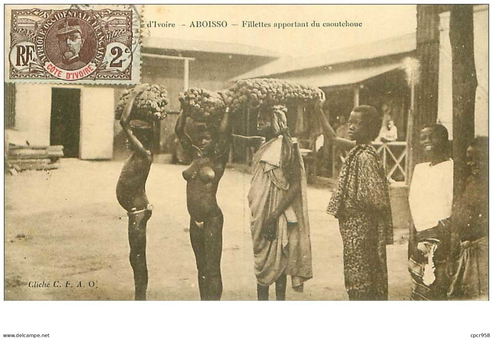 Cote D Ivoire. N°35375.aboisso.fillettes Apportant Du Caoutchoue.beauté - Ivoorkust