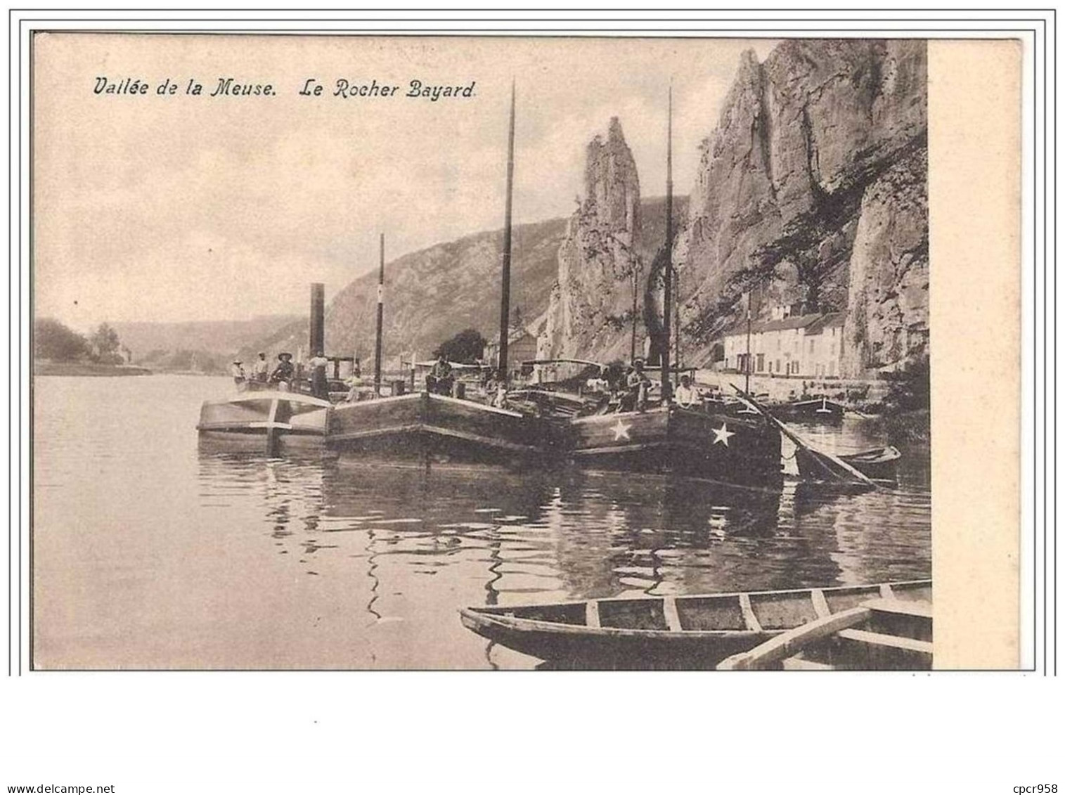 BELGIQUE.VALLEE DE LA MEUSE LE ROCHER BAYARD.BATEAUX. - Dinant