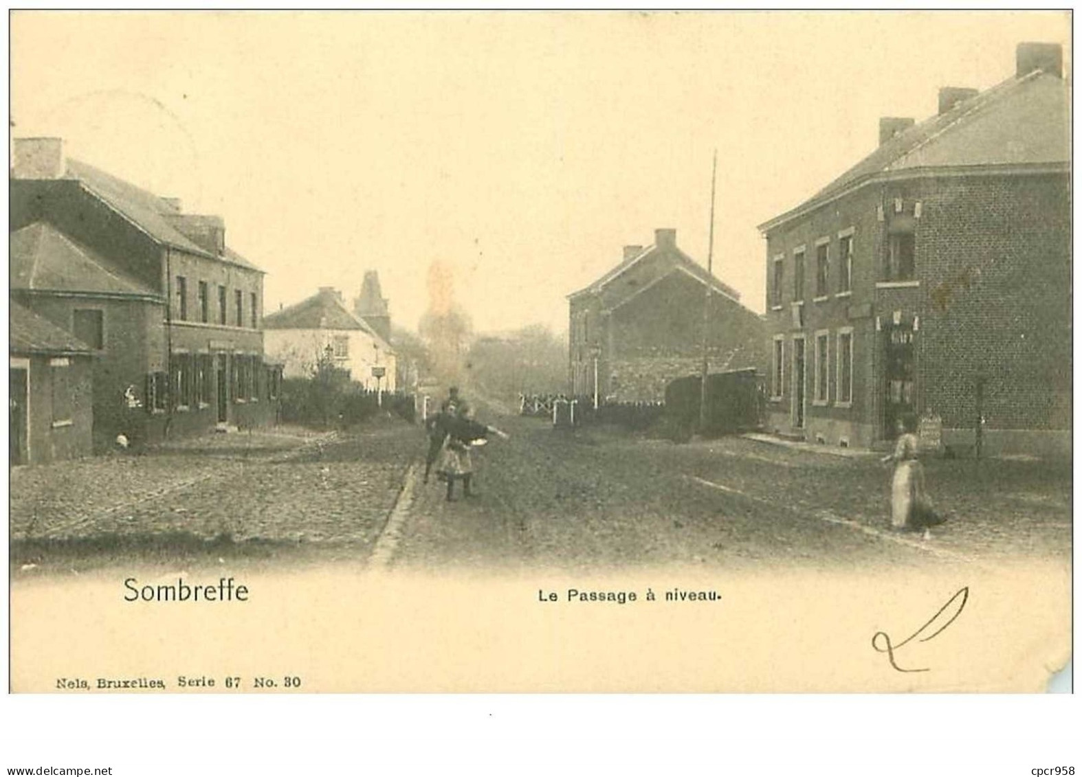 Belgique. N°35716.sombrette.le Passage à Niveau.coin Cassé. - Sombreffe