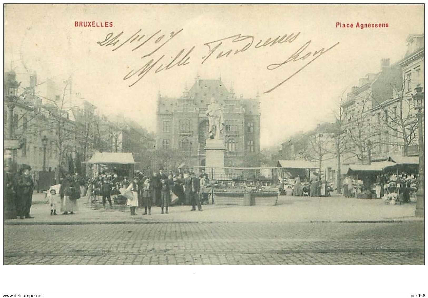 Belgique. N°35699.bruxelles.place Agnessens.marché - Marchés