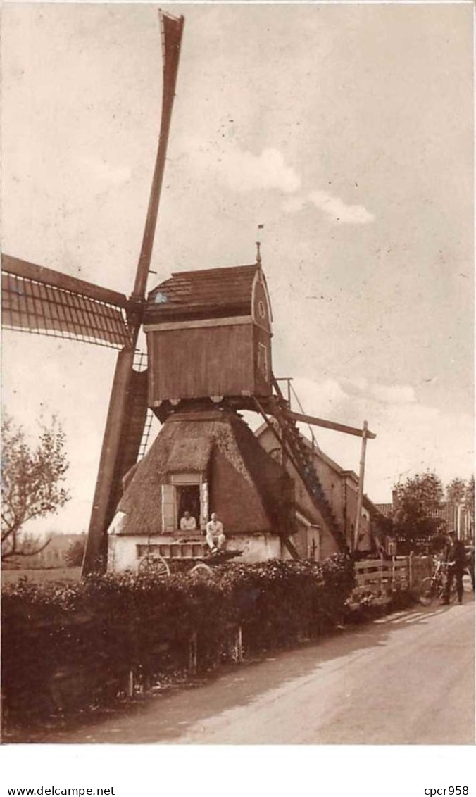 Allemagne . N°103165 .moulin A Vent .molens - Zu Identifizieren