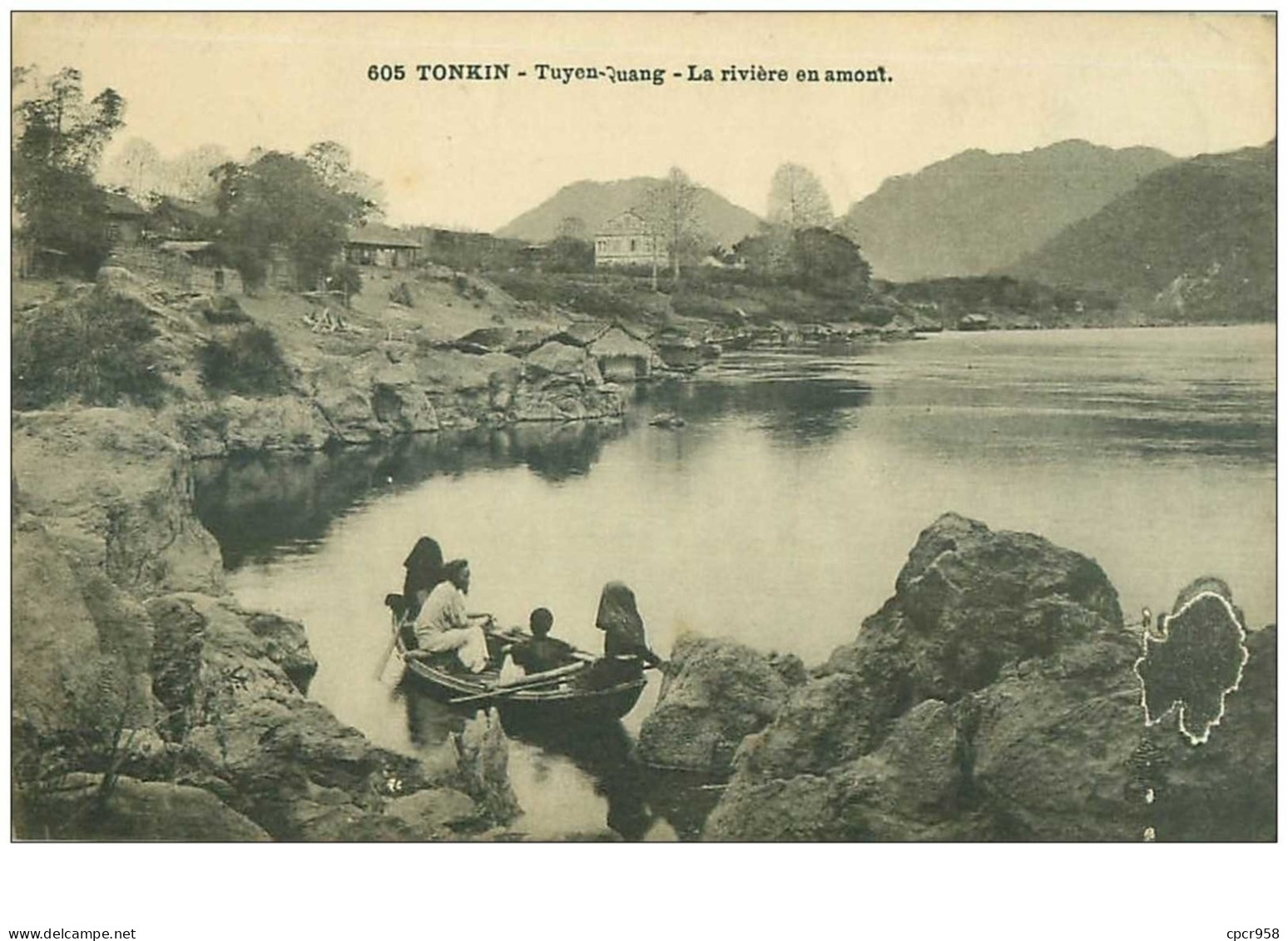 Viet Na .n°39519 . Tonkin.tuyen-quang.la Riviee En Amont. - Viêt-Nam