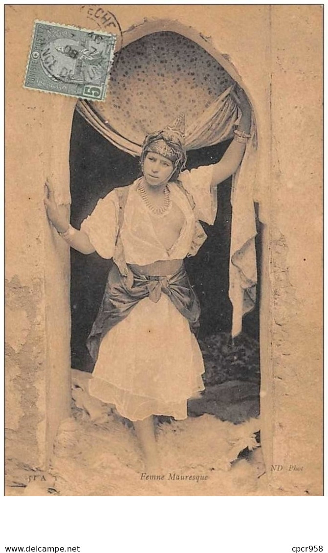 Tunisie . N°47338 . Femme Mauresque . Beauté - Tunisia
