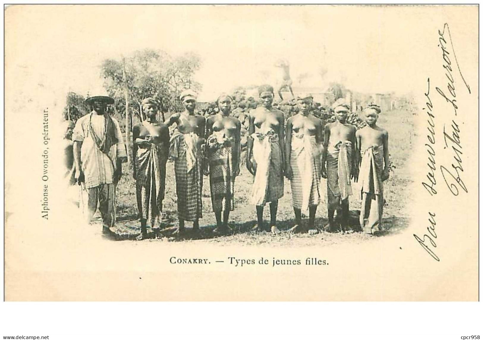 Guinee. N°34992.conakry.types De Jeunes Filles.beauté - Guinea