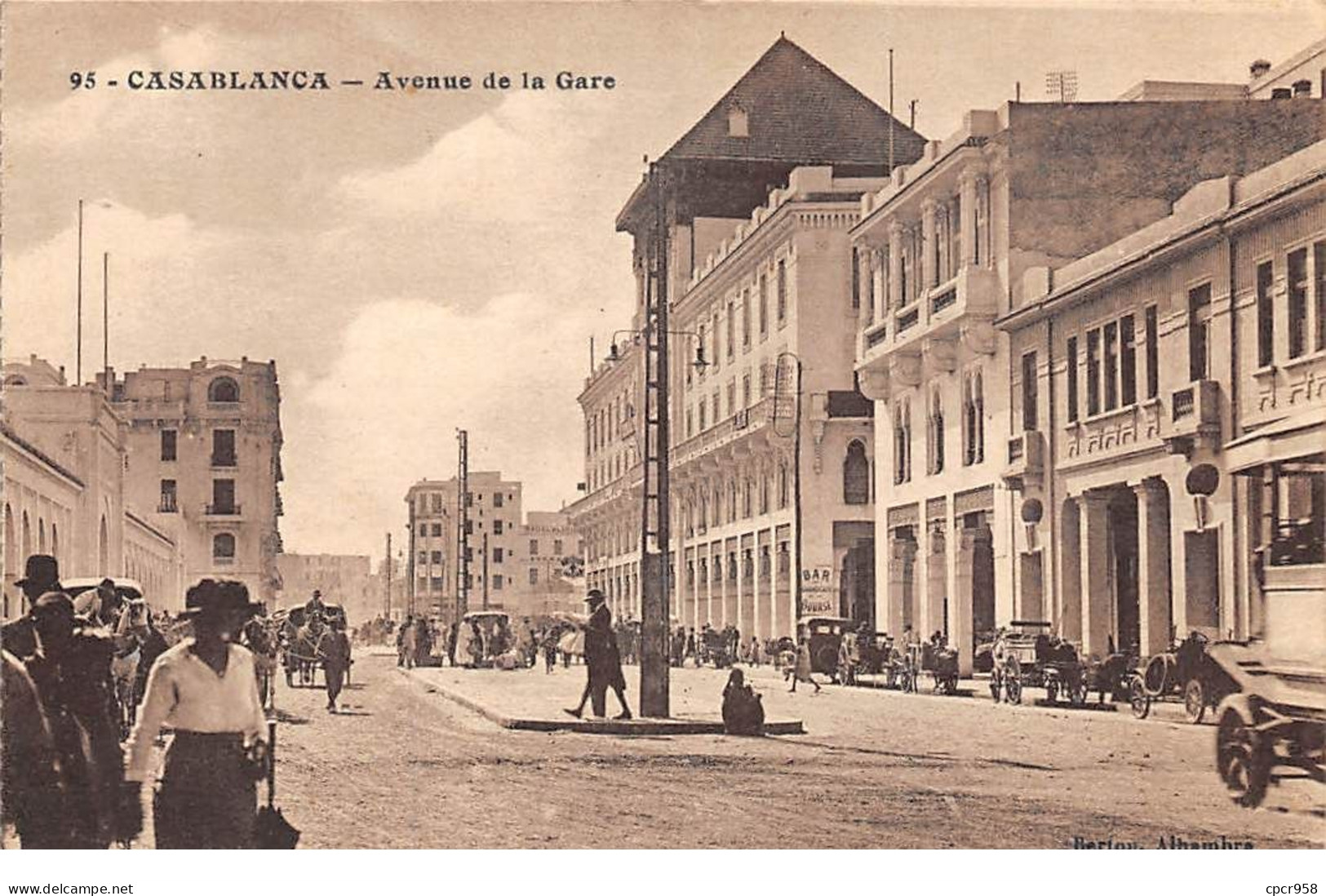 Maroc - N°73885 - CASABLANCA - Avenue De La Gare - Casablanca