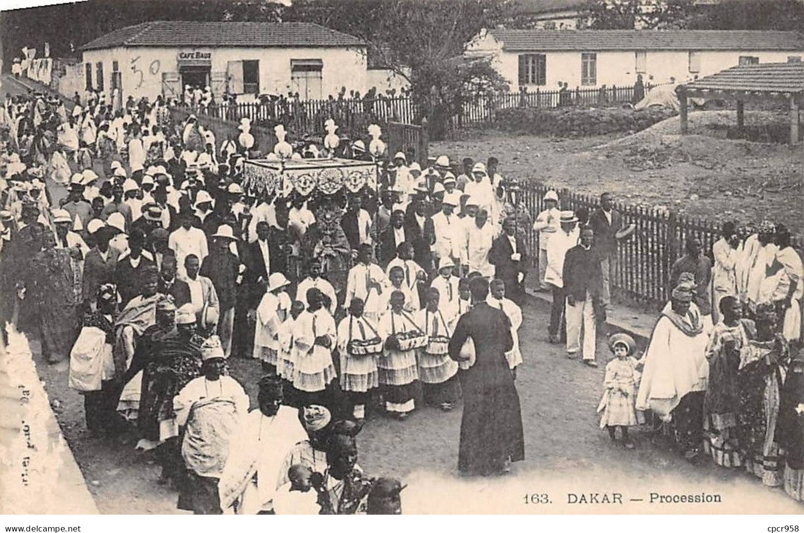 Sénégal - N°77349 - DAKAR - Procession - Senegal