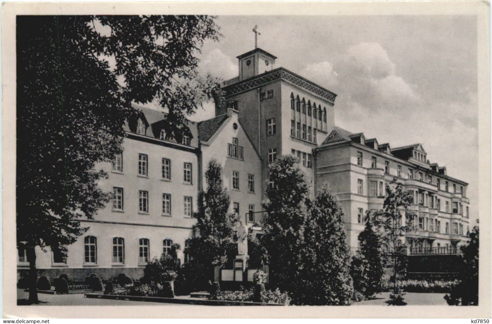 Trier, Krankenhaus Der Barmherzigen Brüder - Trier