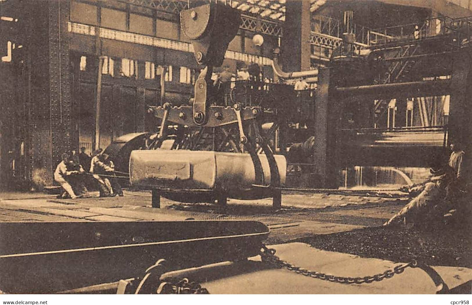 ALLEMAGNE - ESSEN - SAN26846 - Aus Krupp's Fabrik - Métier - Essen