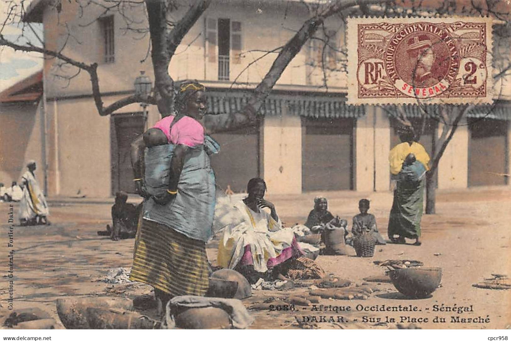 Sénégal - N°79492 - DAKAR - Sur La Place Du Marché - Sénégal